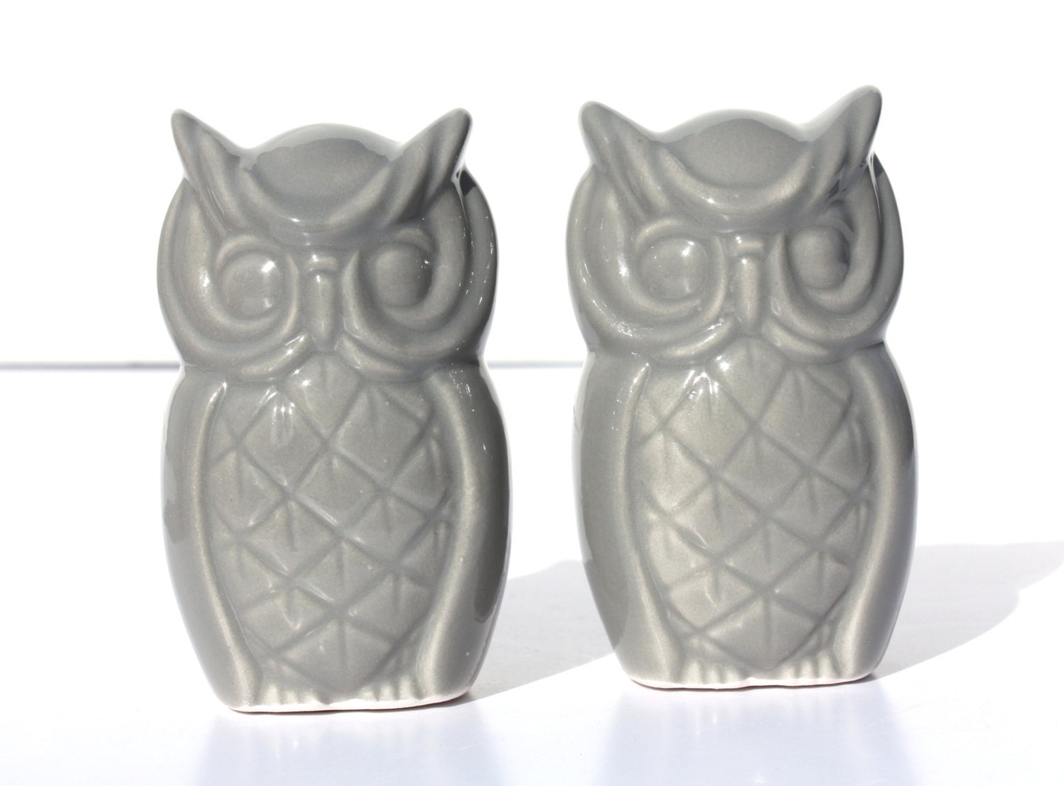 Grey Owl Pair, Wedding Cake Topper - Vintage 1970's Design
