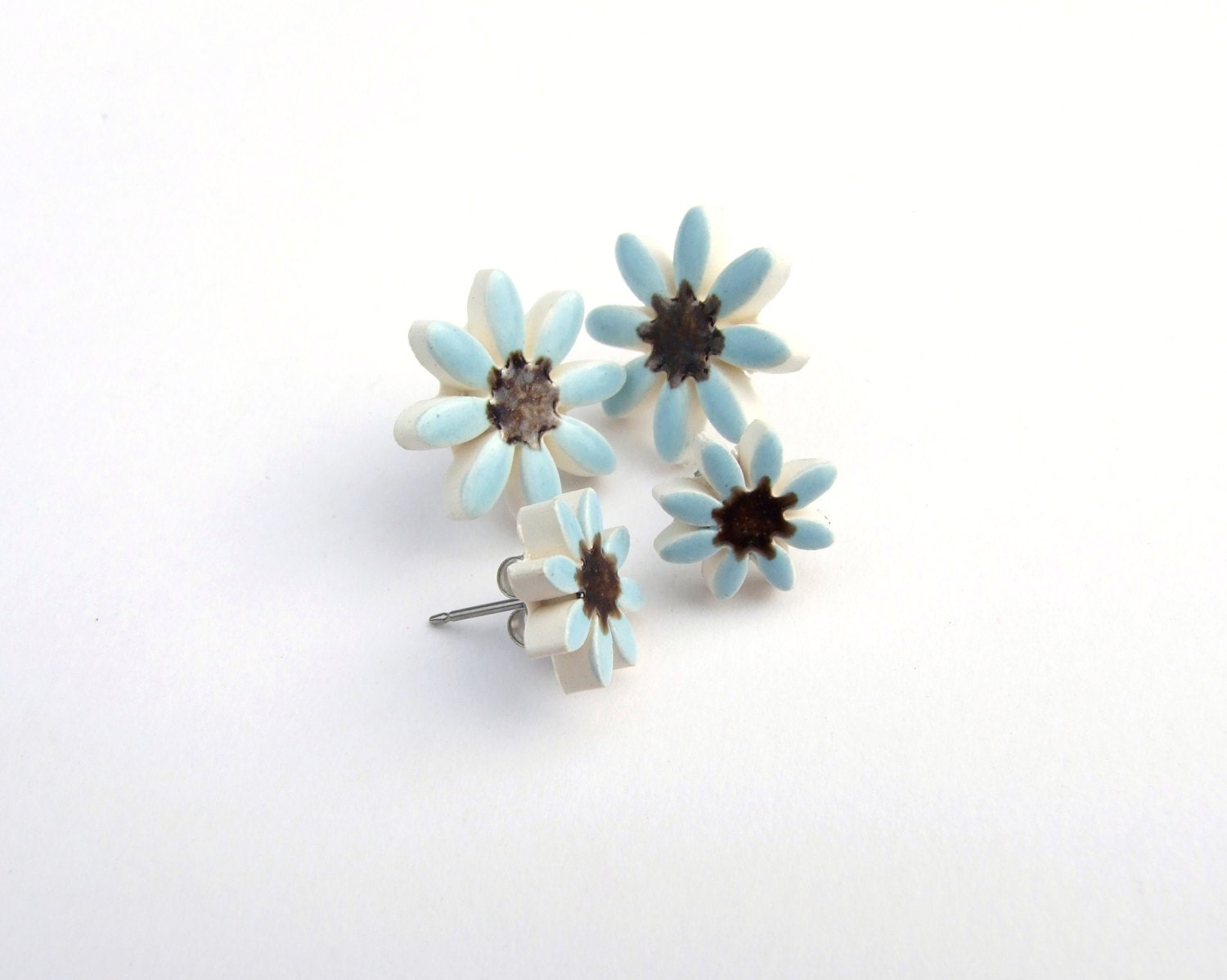 Blue daisy earrings ceramic daisies stud posts Dusk blue brown pale blue pastel Spring