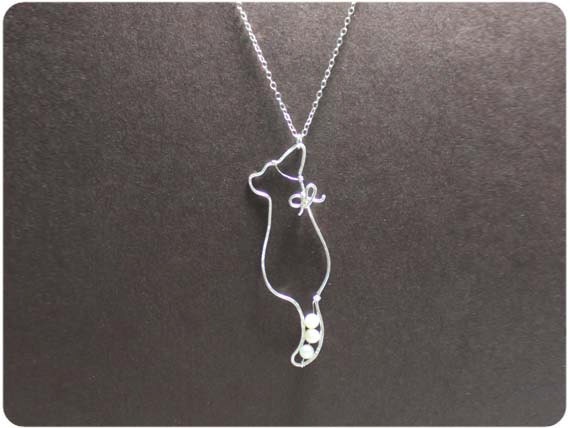 Cat Necklace, Cat Pendant, Sterling Silver Necklace, Water Pearl Necklace