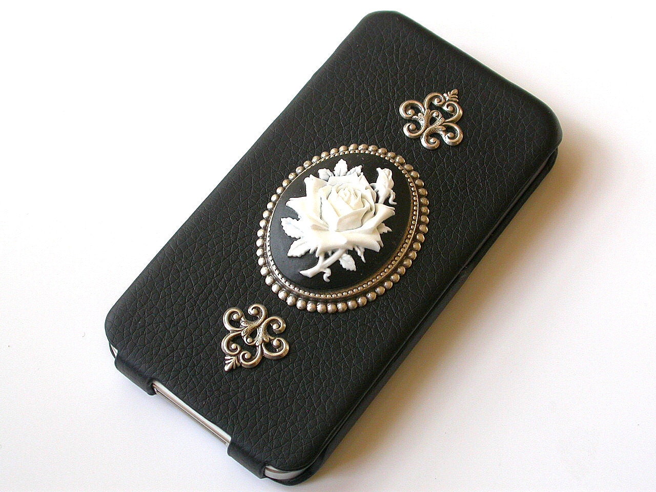 iPhone 4 and 4s Flip Case  -Victorian White on Black  Rose Cameo PU Leather Case - iPhone Accessories