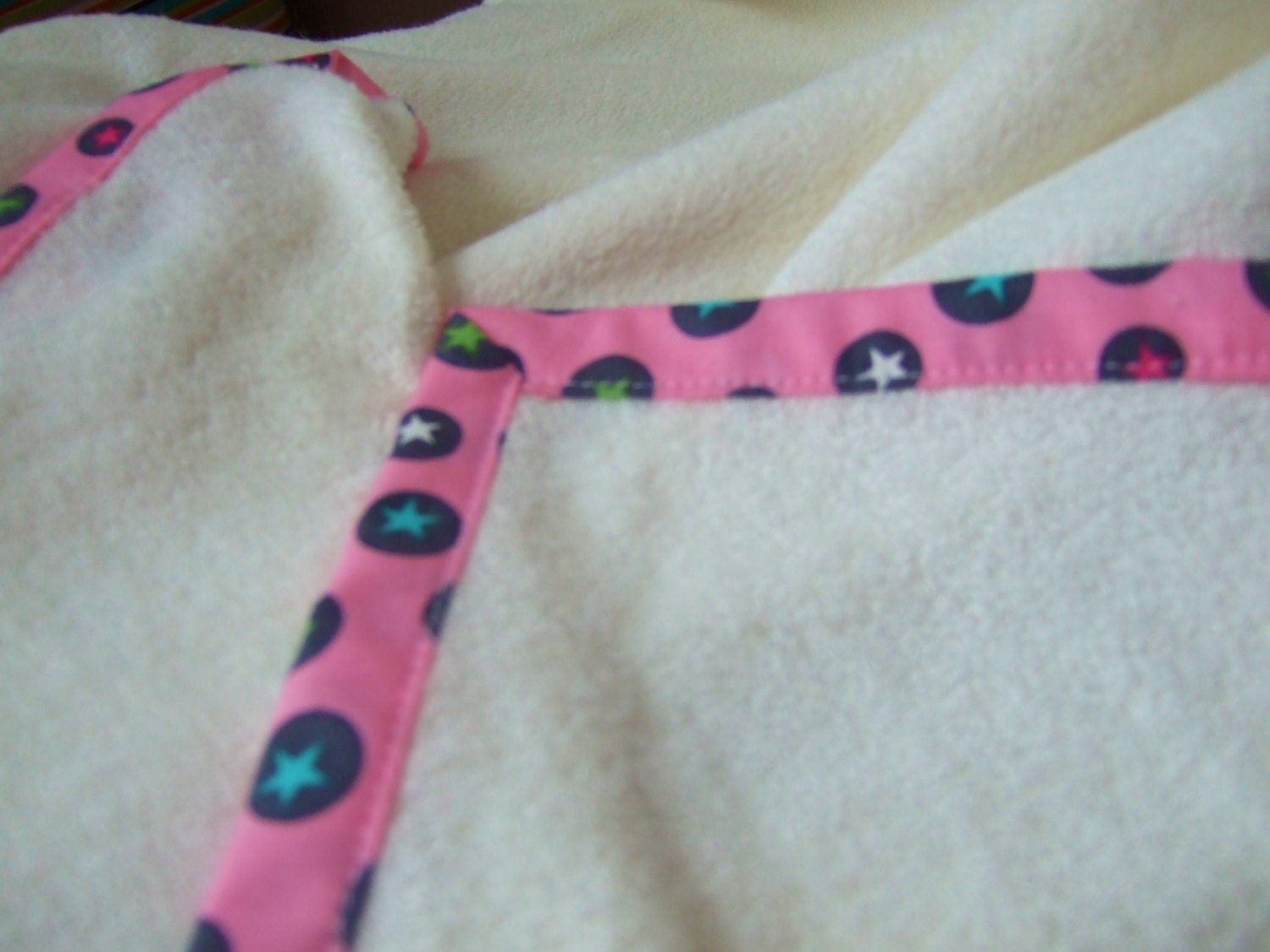 Organic Cotton & Bamboo Hooded Towel Set - Pink Bright Stars - Personalize It