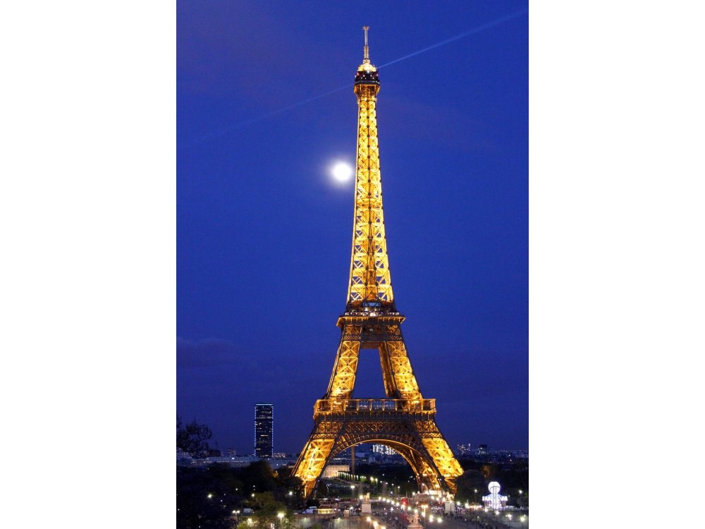 Eiffel tower decor,  Paris photograph, parisian decor, art print, wall art, France, photo 5x7 (13x18)F R E E  SHIPPING