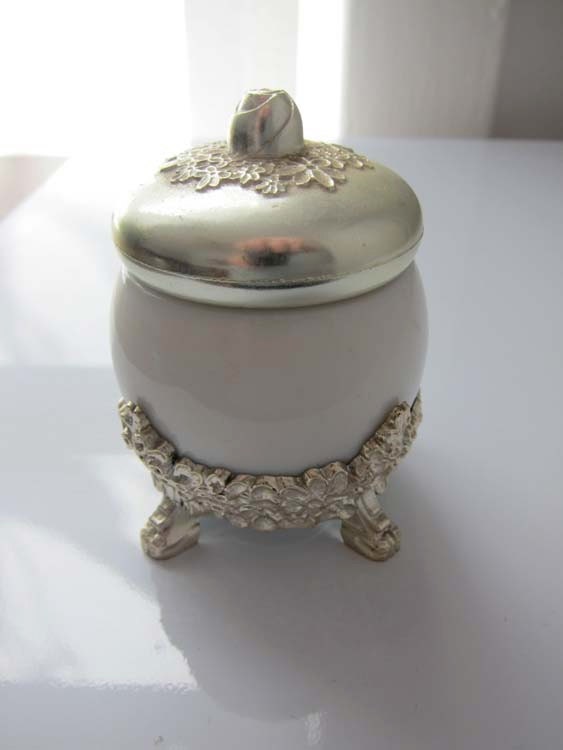 Vintage Avon Milk Glass Jar with 'Silver' Flowers