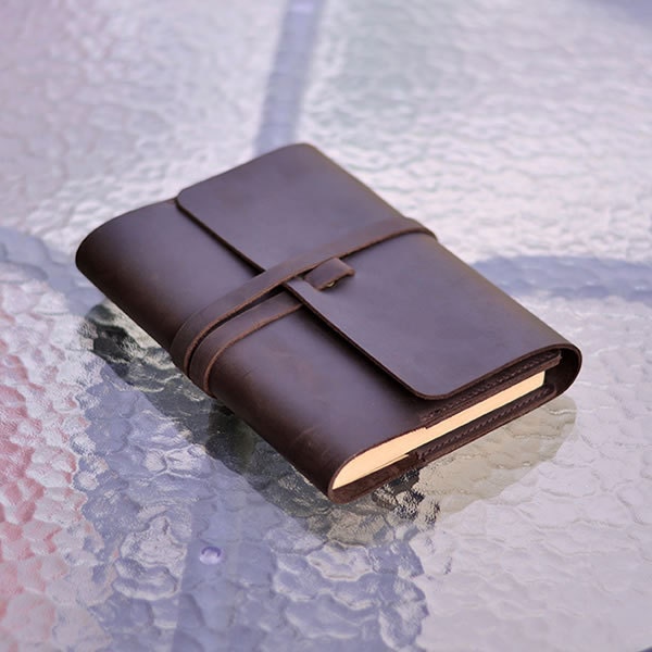 Refillable leather notebook,handmade notebook,leather diary,leather book cover,hand stitch,vintage journal,blank craft papers,personalized