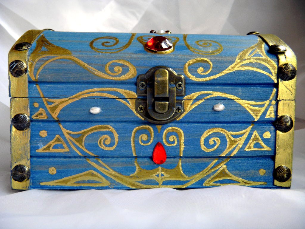 The Musical Boss Key Chest from The Legend of Zelda: Ocarina of Time Solid Wood, Brass and Resin Accents, Record your own Message