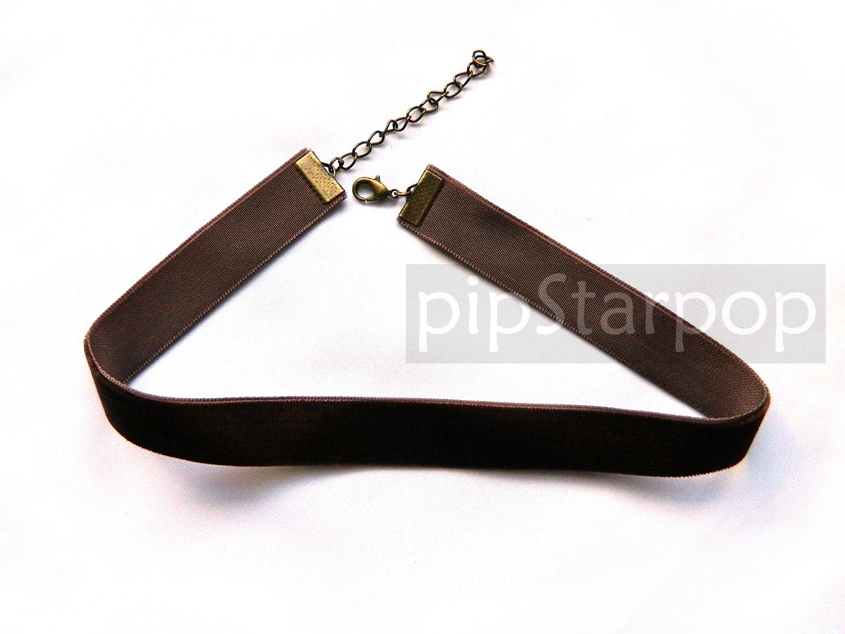 Steampunk velvet Brown Choker necklace - Victorian style simple solid color ribbon choker (Other colors available) Steampunk Costumes