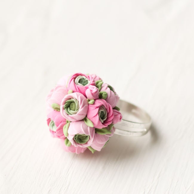 Flower ring wedding - ring flower - flower girl - pastel pink - flower jewelry - spring wedding - bouquet jewelry - bridal bouquet