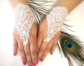 Bridal Gloves, Wedding Gloves, Ivory Lace gloves, Fingerless Gloves, Ivory wedding, cuffs, wedding cuffs, bride, bridal gloves, Bridal cuffs