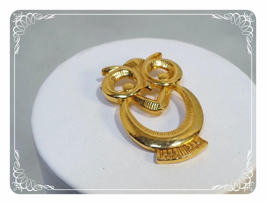 Whoot Owl Vintage Brooch - Gold Tone Metal Work - 1744a-121012000