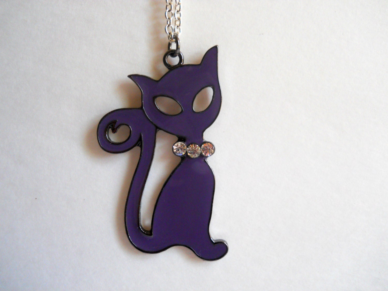Retro Purple Cat Necklace