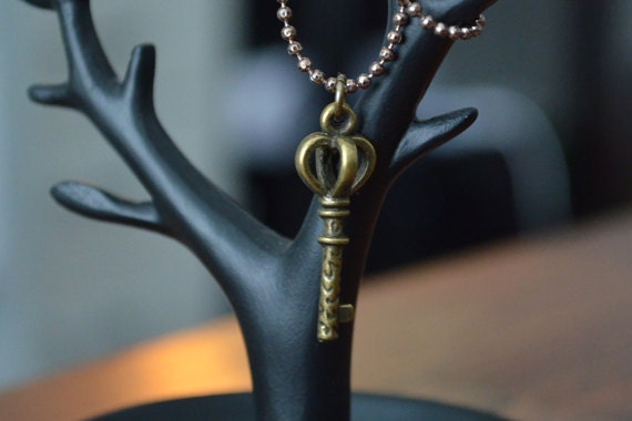 Key Charm necklace for dolls (MSD/SD-sized)