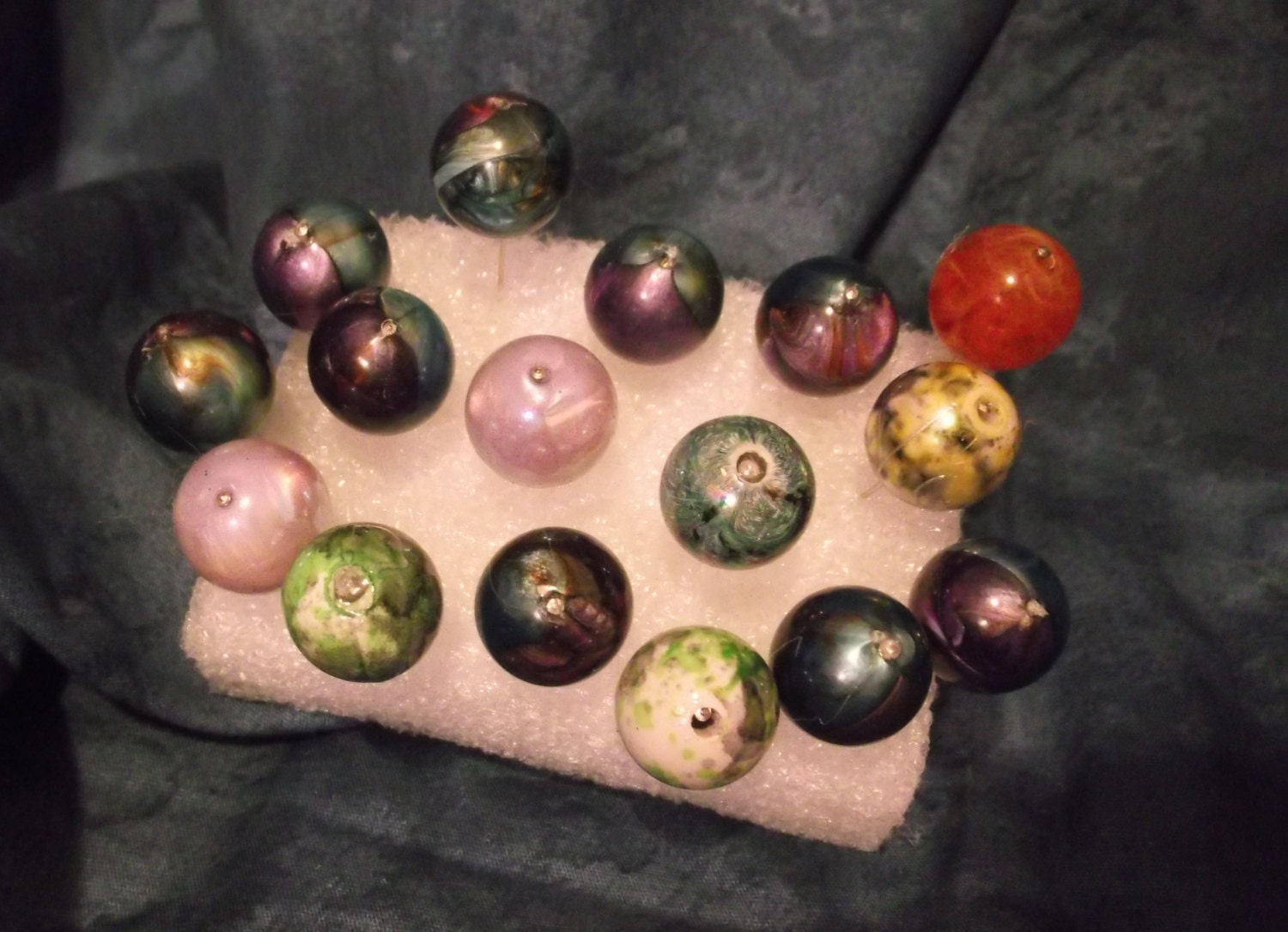 Swirl Marble Push Pins