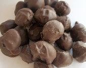 Chocolate Wasabi Coated peanuts, Hand Coated Wasabi Peanuts, Spicy Chocolate Snack Wedding Favors, Party Favors