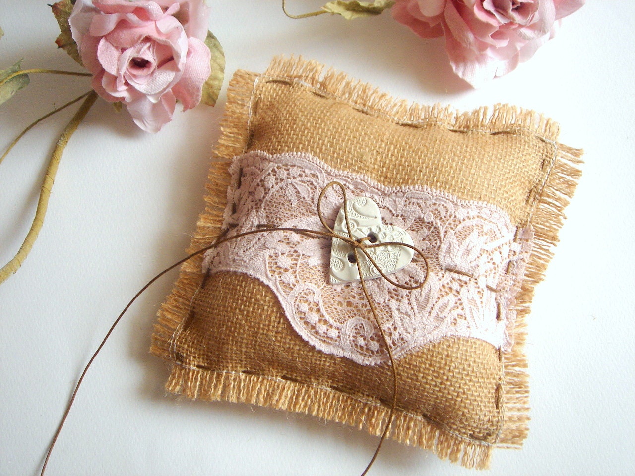 Rustic Ring Bearer Pillow,Vintage Shabby Chic Ring  Pillow,Wedding Pillow,Burlap Ring Bearer