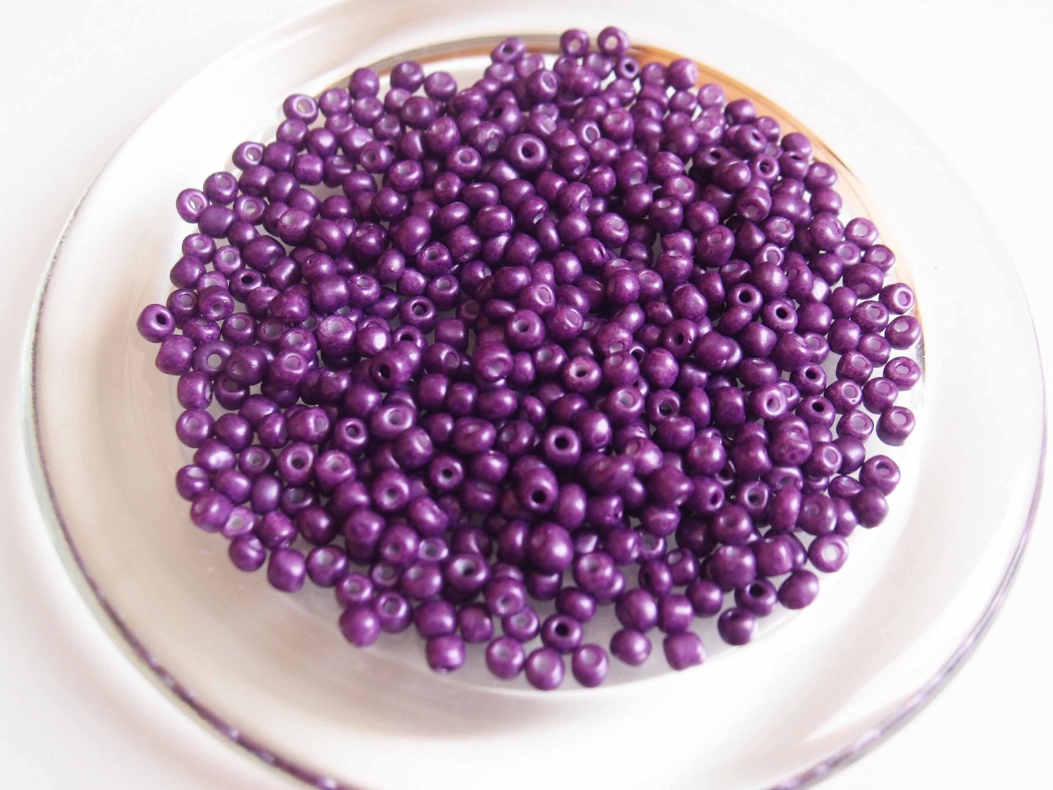 70g Violet Opaque Round Glass Seed Beads Size 6/0 4mm