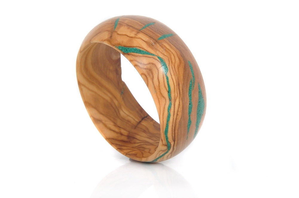 Wood Bracelet, Olivewood and  Green  Malachite --  Green Beauty