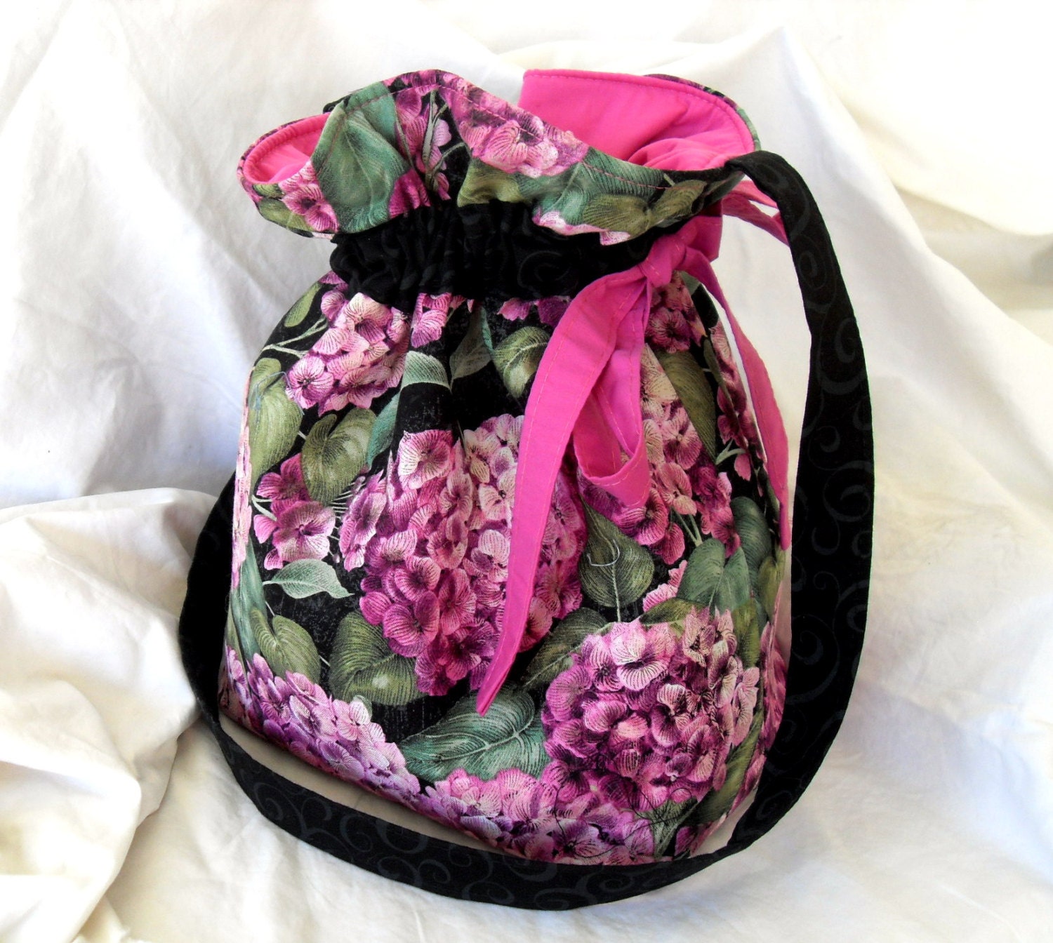 Project Bag Yarn Sock Knit Drawstring Hydrangea Medium Bag 2 Yarn Guides KIP