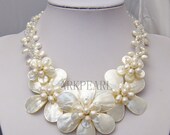 wedding gifts,beadwork necklace,bib necklace,statement necklace,Beaded Jewelry,flower necklace,Pearl Necklace With pearl