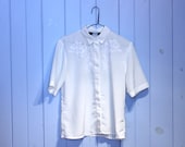Vintage embroidered light blouse - white