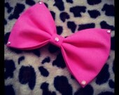 Swarovski crsytal Pink Rockabilly pin up hair bow clip