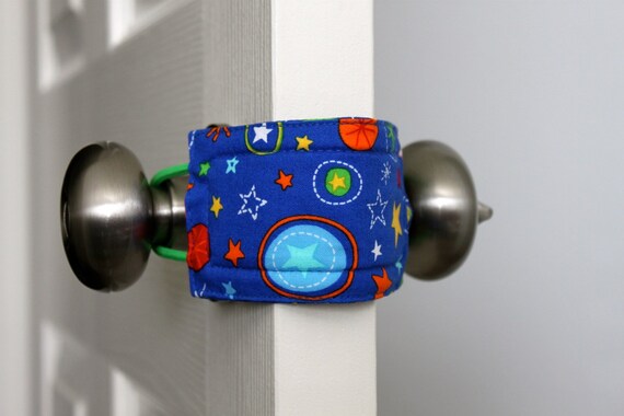 Latchy Catchy  in Blue Astro (Patents Pending)