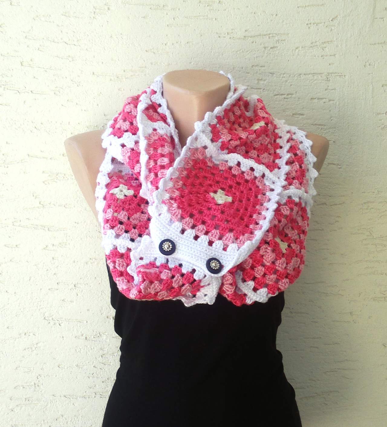 Granny square extra long scarf, cowl, neck warmer, infinity scarf, for fall winter, in pink and white, valentines gift