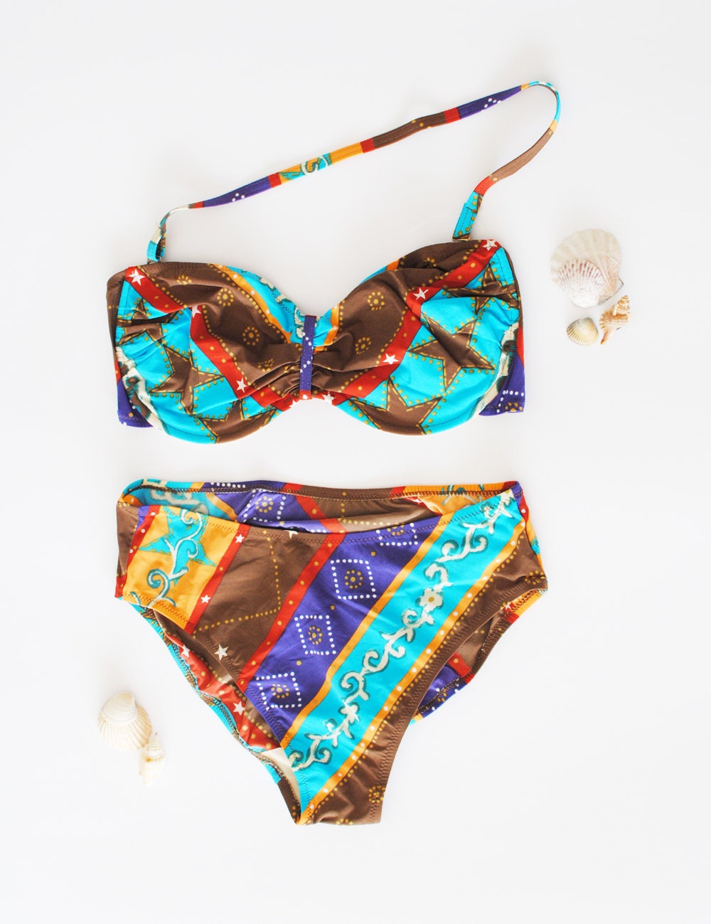 Vintage Bikini // Underwire Swimwear // Strapless or Halterneck Swimsuit // Size 42 D Cup