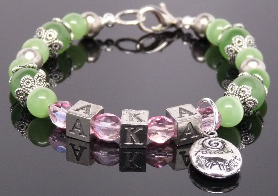 ALPHA KAPPA ALPHA:  Hand beaded Greek  Sorority Green and Pink Bracelet Accessory Gift
