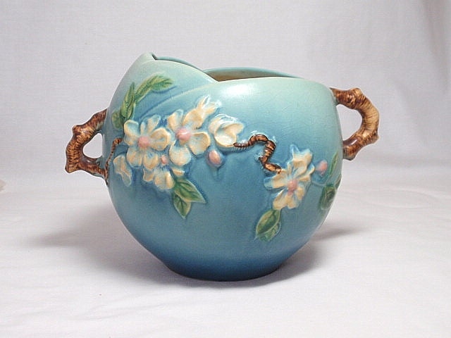 Roseville Apple Blossom Blue Bowl, roseville pottery, ohio pottery