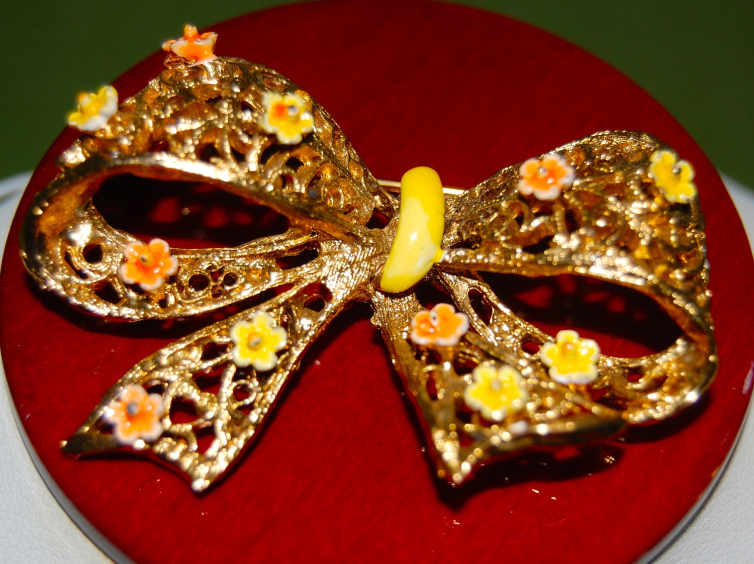 Vintage Bow Brooch - LJM