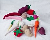 Pretend to play food set of 15 vegetables and sausages for children