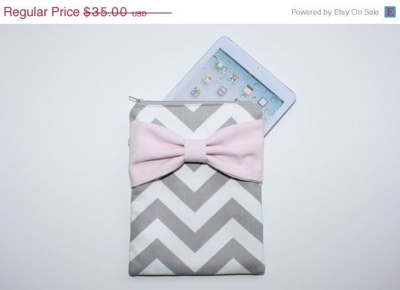 SALE iPad Mini, Kindle, Nook, eReader Case - Gray and White Chevron with Light Pink Bow - Padded