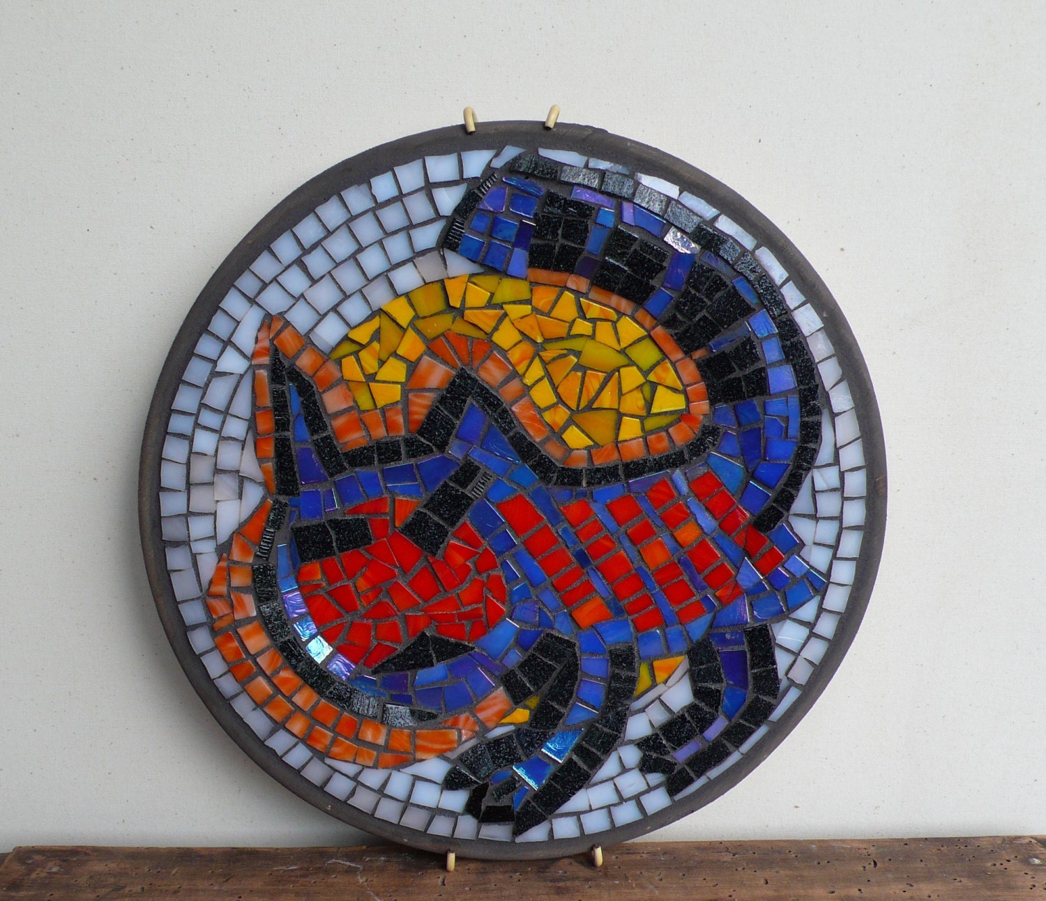 red blue white yellow cat mosaic art plate glass "Appel Cat"  - animal summer trend
