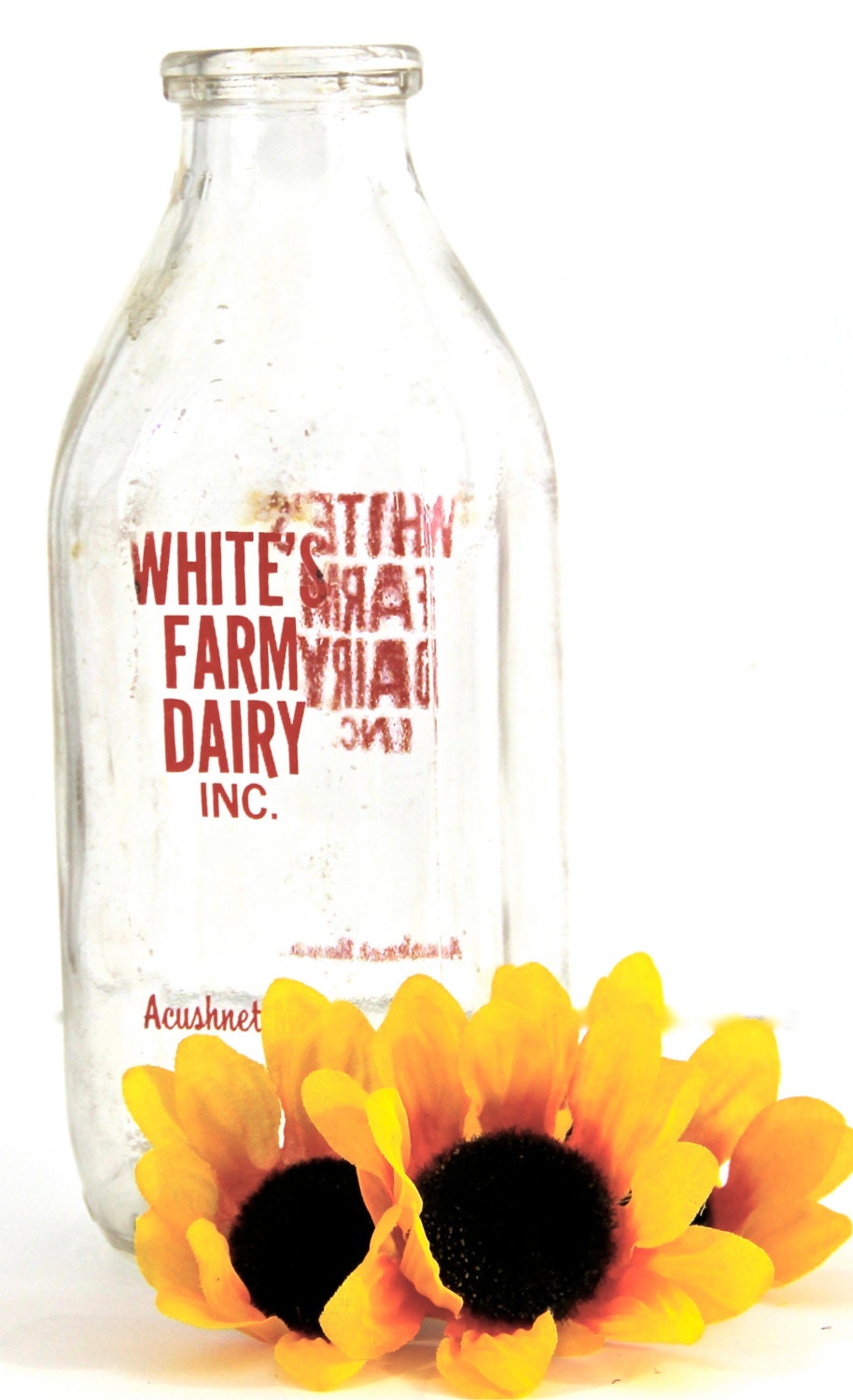 Vintage Milk Bottle Whites Dairy Farm Acushnet Mass Clear Glass Dairy 1 Quart Country Chic Home Decor