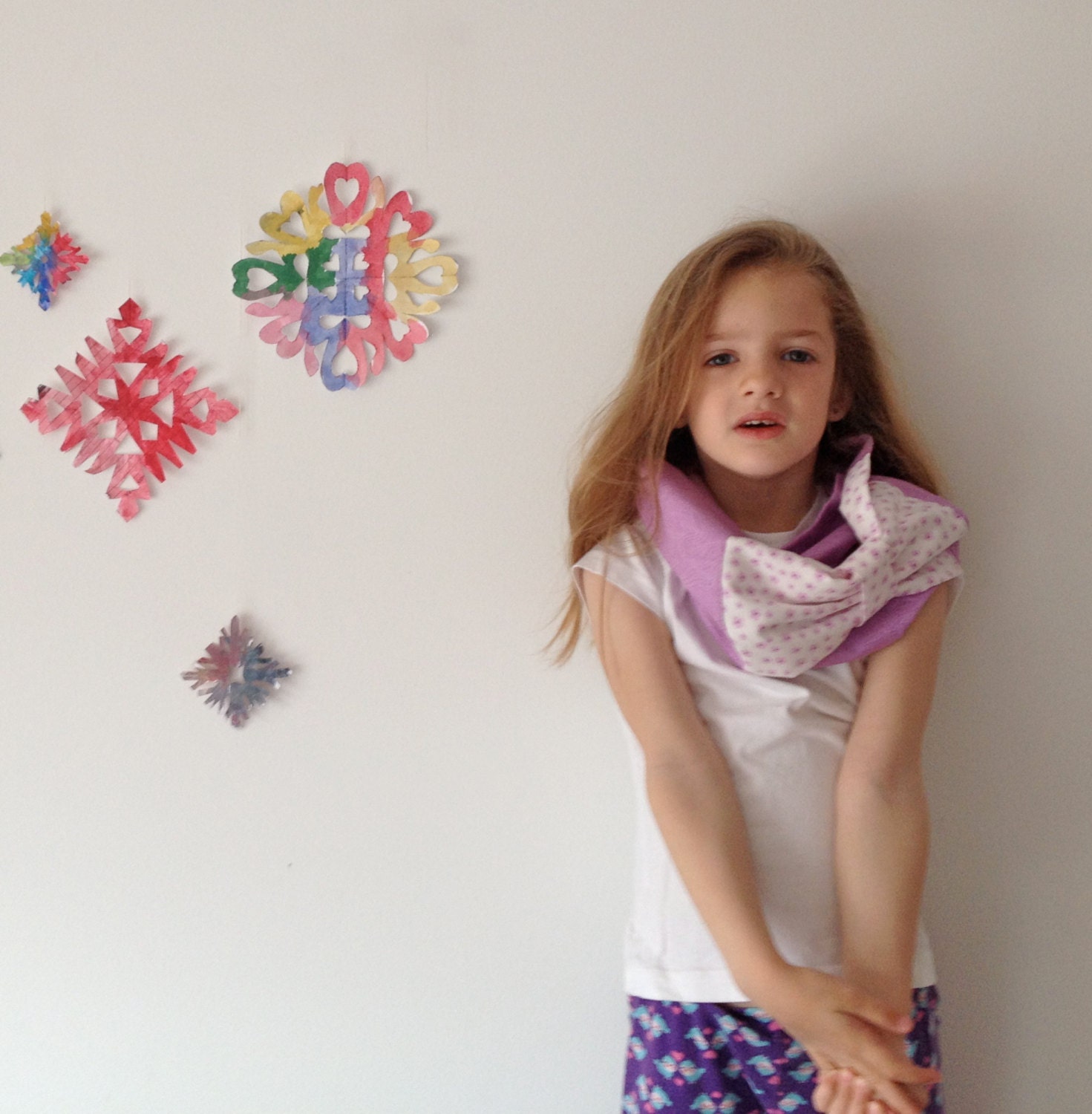 Floral infinity scarf with a bow for girls spring summer Lilac flowers - lilac stripes