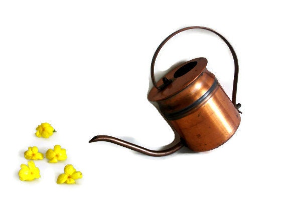 Small GARDEN WATERING CAN vintage copper. Gardening equipment, Patio, porch, fresh spring home decor, cottage shabby chic, flowers, plants