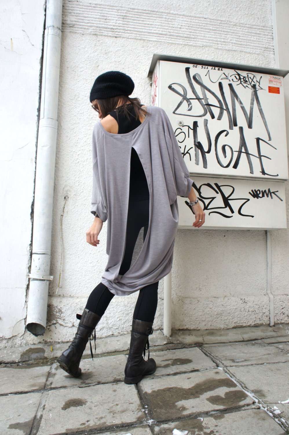 Free Shipping/ Spring Loose Oversized Maxi Grey Tunic / Drape Top / Reversable Oversized Top / Cut Off Tunic