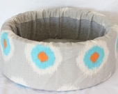 12" Self Warming Modern Cat Bed in Turquoise/Light Grey Ikat Dot