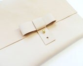 Proper Clutch / iPad Case - Bow Tab