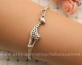 giraffe bracelet,retro silver little giraffe,alloy bracelet---B316