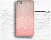 iPhone 4 and iPhone 4S case Peach Pink Geometric Chevron on Wood I77