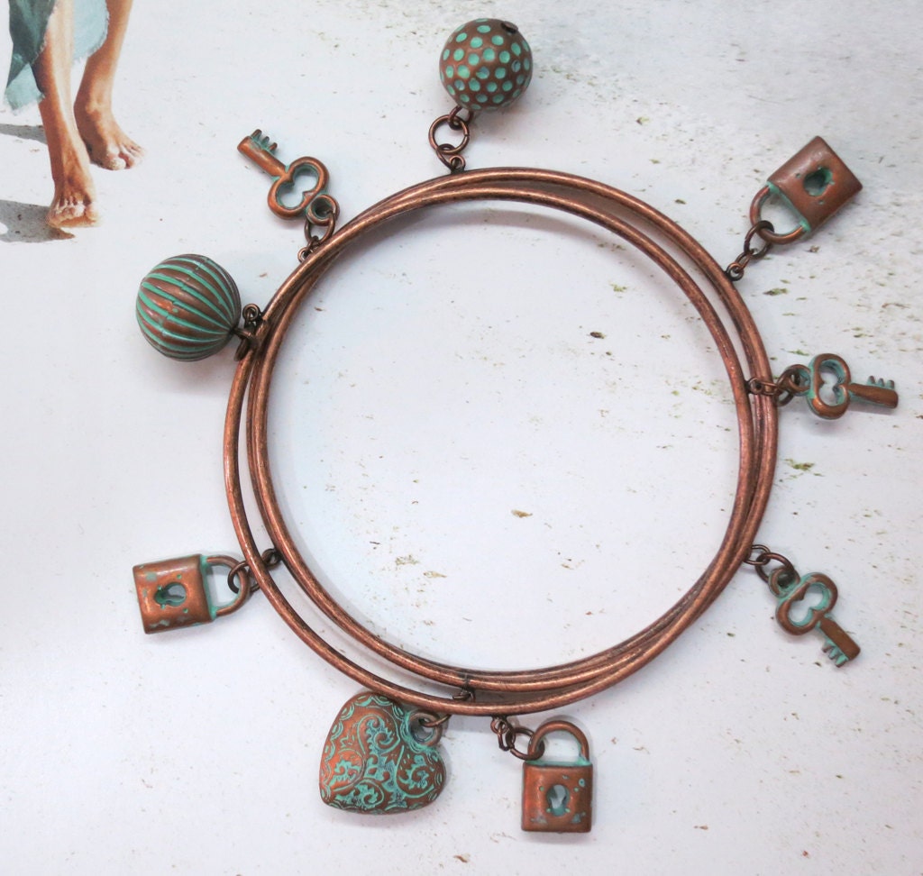 Vintage Brass Rusty Green Charms Bracelet Bangle. Retro. Boho.Bronze Verdigris Patina (Set of 3)