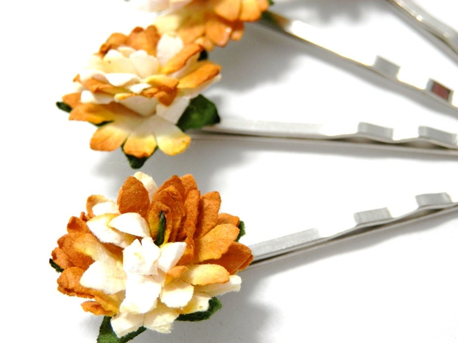 Golden Aster Hair Pins Set of Four Flower Bobby Grips Wedding Hair Accessory