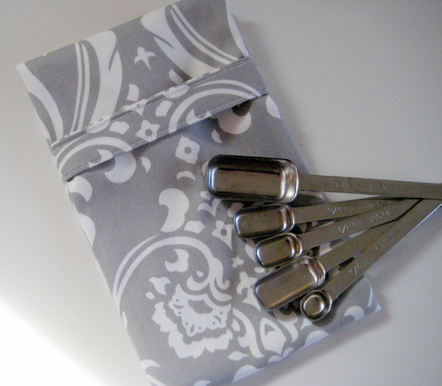 Grey Damask Stay Put Hanging Towel - Hang Tight Towel (TM)