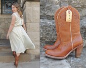 Vintage Cowboy Boots / ACME Cowboy Boots / Size 6 1/2 Boots / Western Boots / Boho Boots / Victorian Boots / Wedding Cowboy Boots / Leather