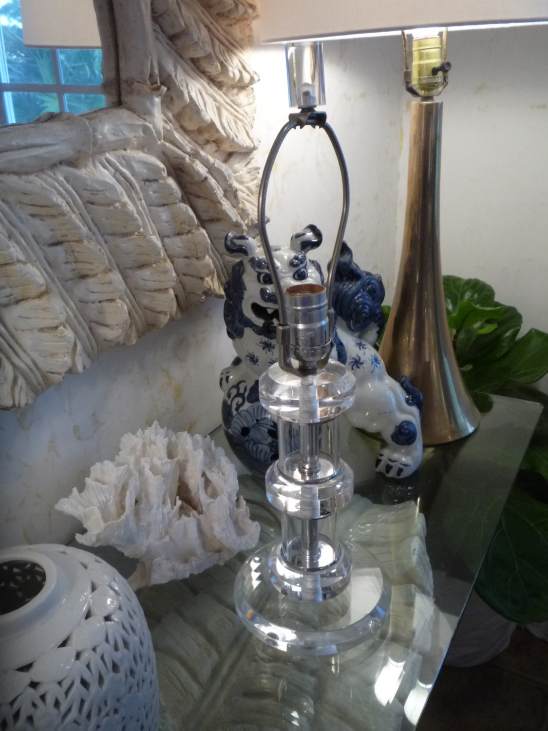 Vintage Lucite Table Lamp Hollywood Regency Mid Century Modern Retro Stacked Balls Round Column