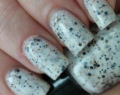 Cookies and Milk (Mini Size Nail Polish)