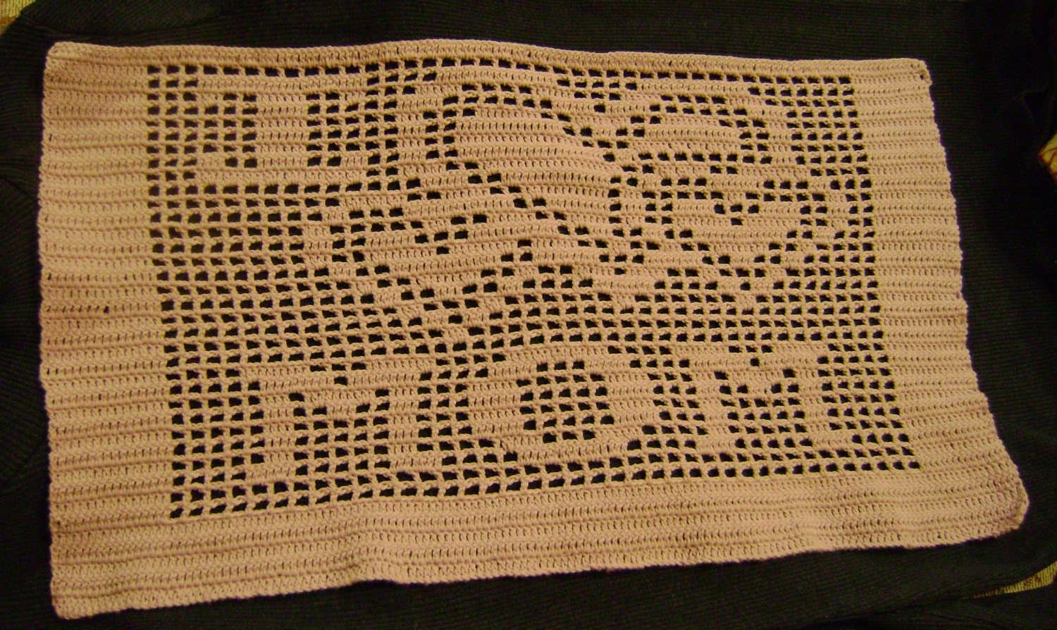 Pink crochet hearts doily handmade "I love mom"
