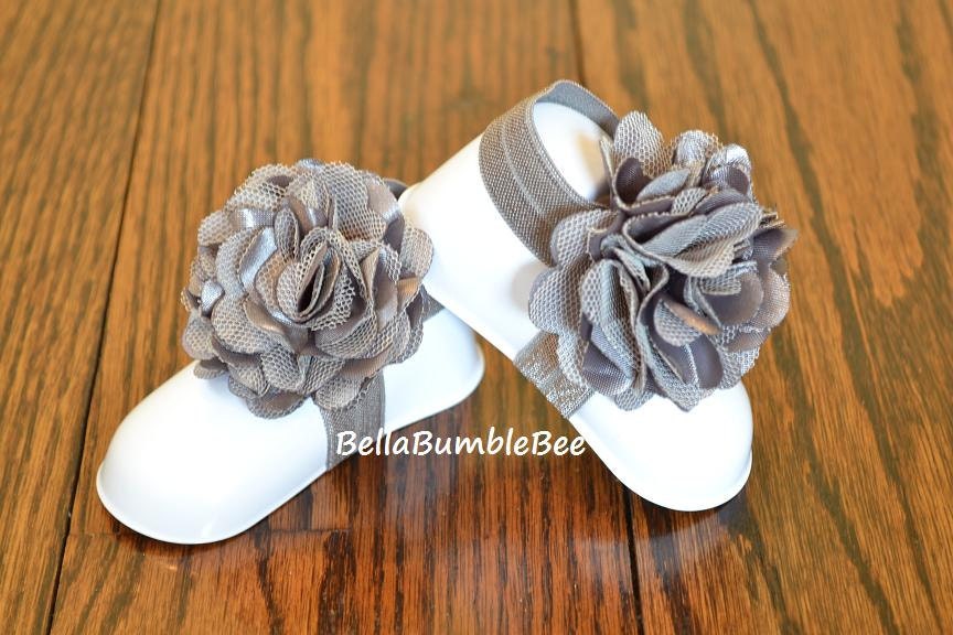 Grey Baby Barefoot Shabby Flower Sandals for Newborn, Infant or Toddler Girls Shoes, Gray Booties, Bottomless Socks Footsies Silver Sandles