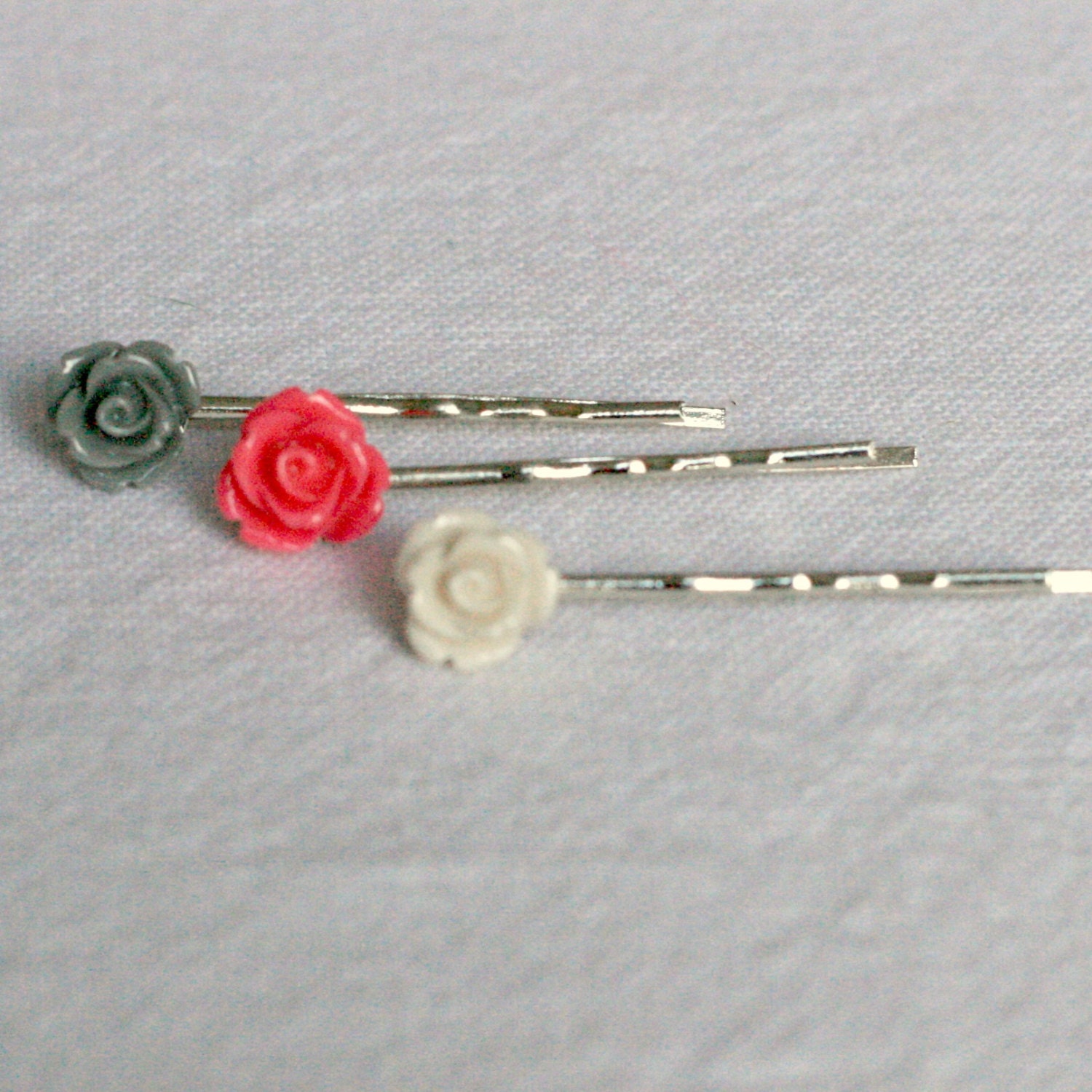Coloured Flower Vintage Style Resin Cabochon Hairslide Set - Grey, Pink, Cream